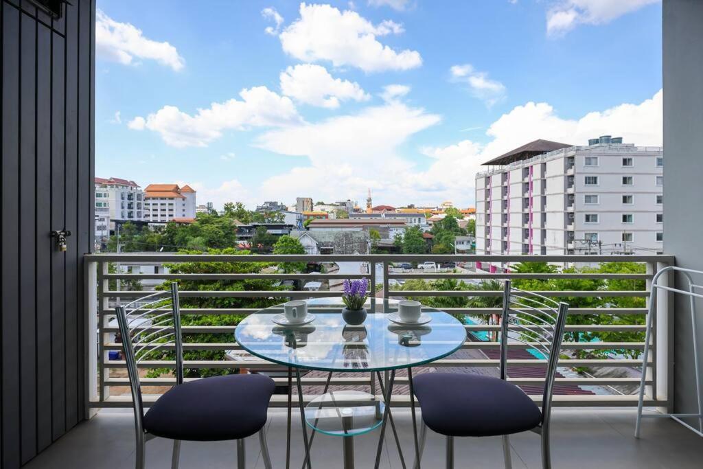 치앙마이 Luxury Living In Heart Of Nimman 아파트 외부 사진